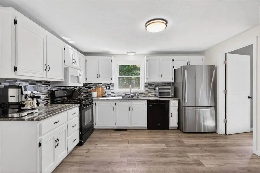 71 Whittier St, Haverhill, MA 01830 - #3