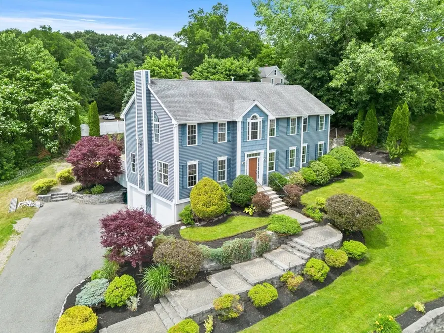 8 Woods Hill Cir, Woburn, MA 01801 - #2