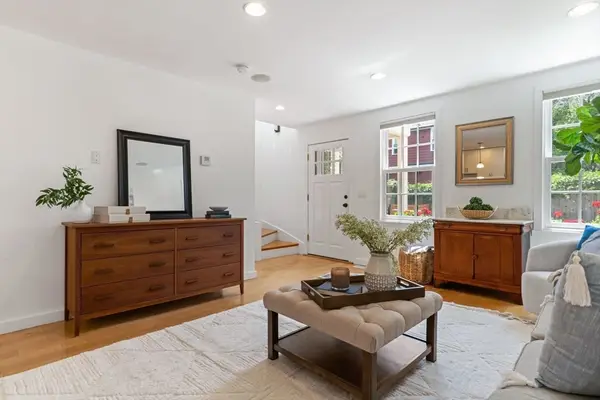 88 Pearl Street #2, Cambridge, MA 02139