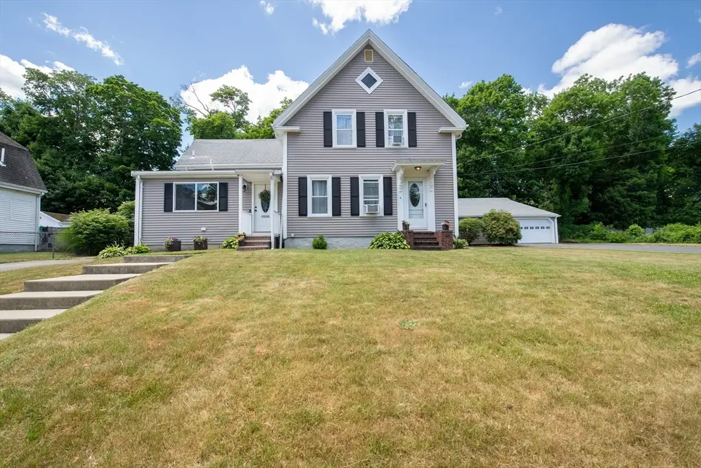 4 Star Ave, Middleboro, MA 02346 - #1