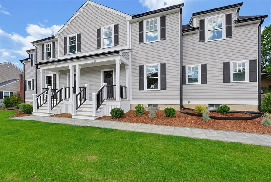 35 Poquanticut Ave #35, Easton, MA 02356 - #2