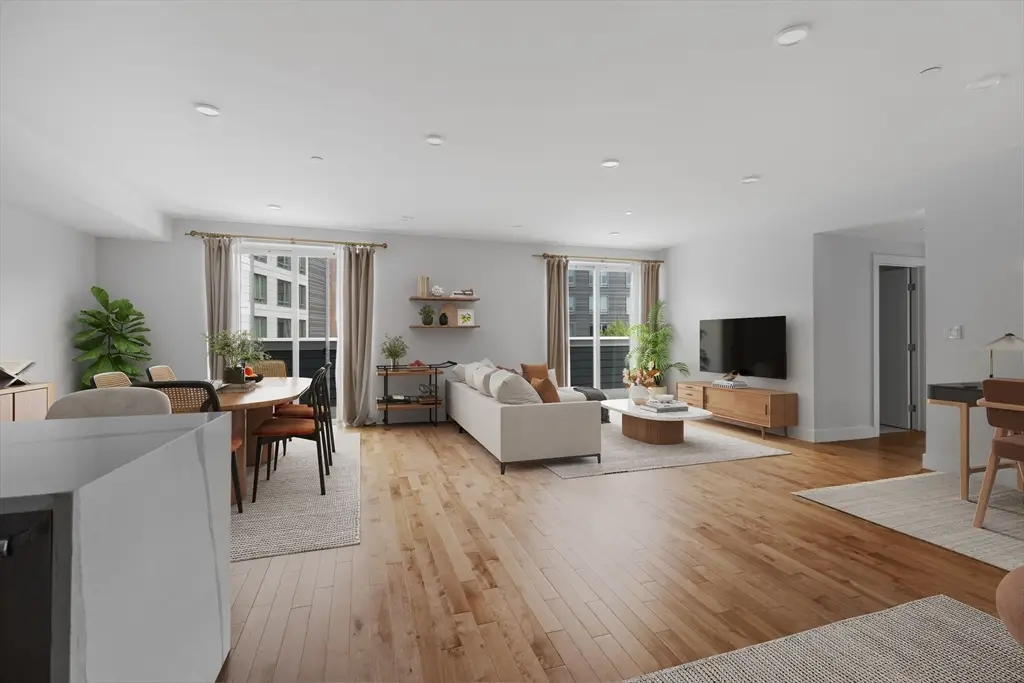 50 Hichborn St #506, Boston, MA 02135 - #1