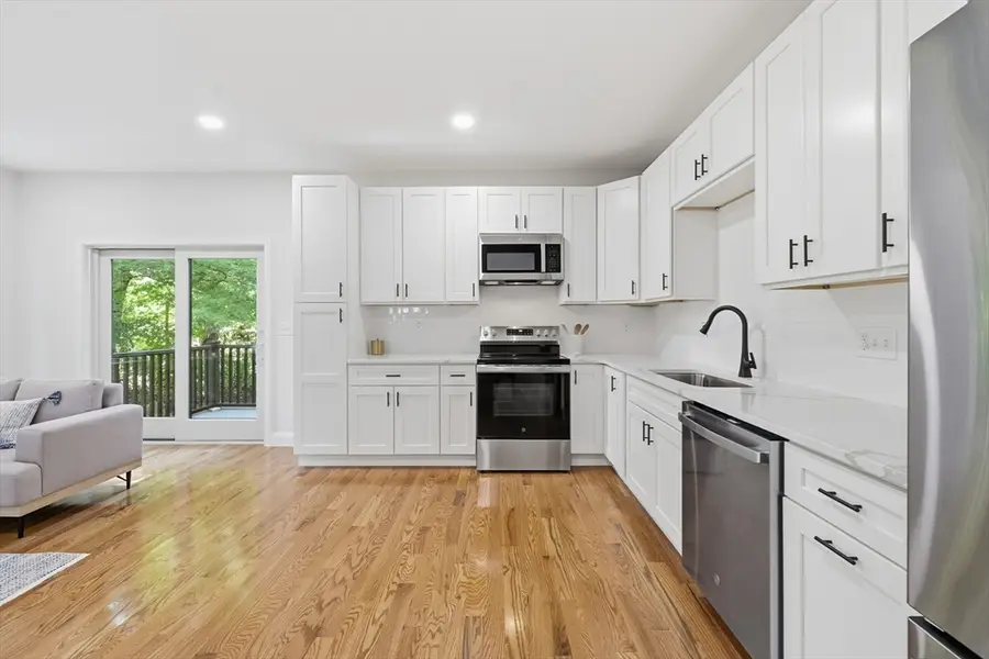 24 Nashua Rd #1, Pepperell, MA 01463 - #3