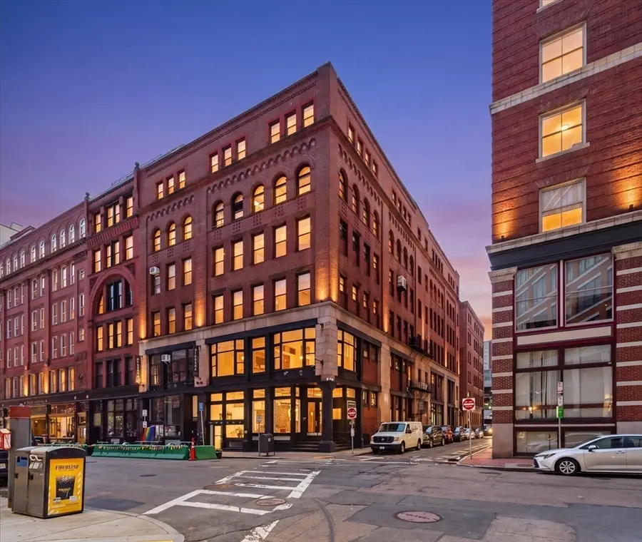 107 South St #2F, Boston, MA 02111 - #3