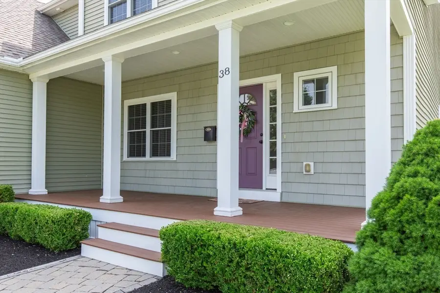 38 Folger Ave, Beverly, MA 01915 - #2