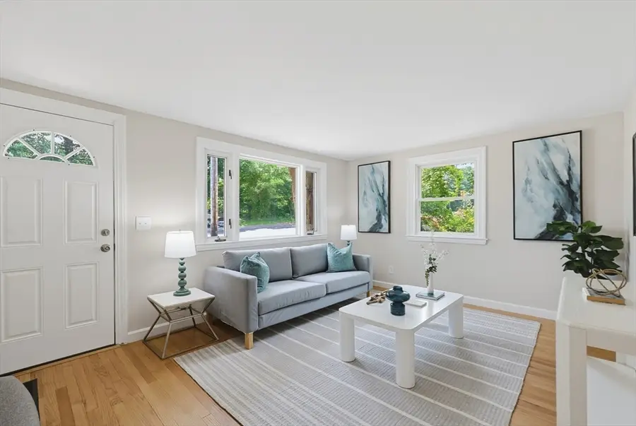 1435 Washington St, Braintree, MA 02184 - #3
