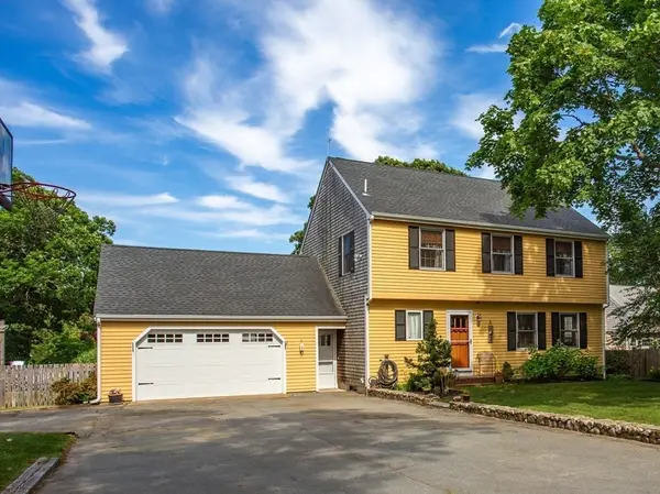 1 Ocean Dr, Mattapoisett, MA 02739