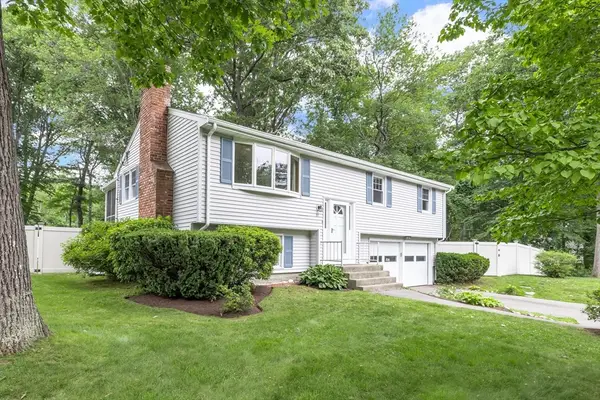 31 Robert Rd, Holliston, MA 01746