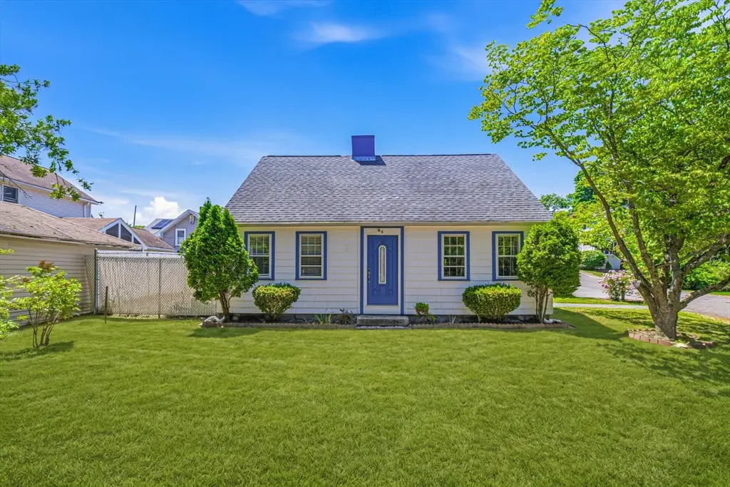 4 Newhall, Saugus, MA 01906 - #1