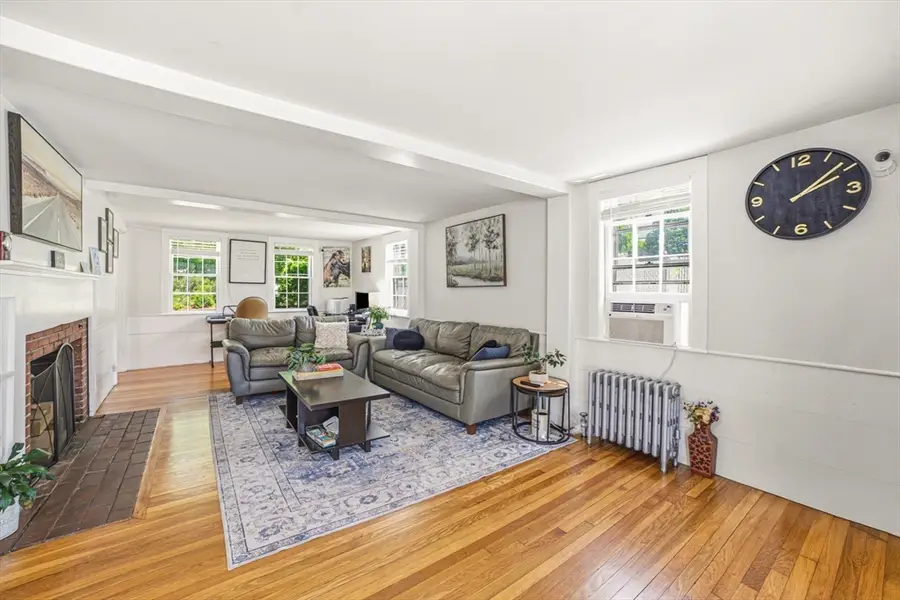 4 Newhall, Saugus, MA 01906 - #2