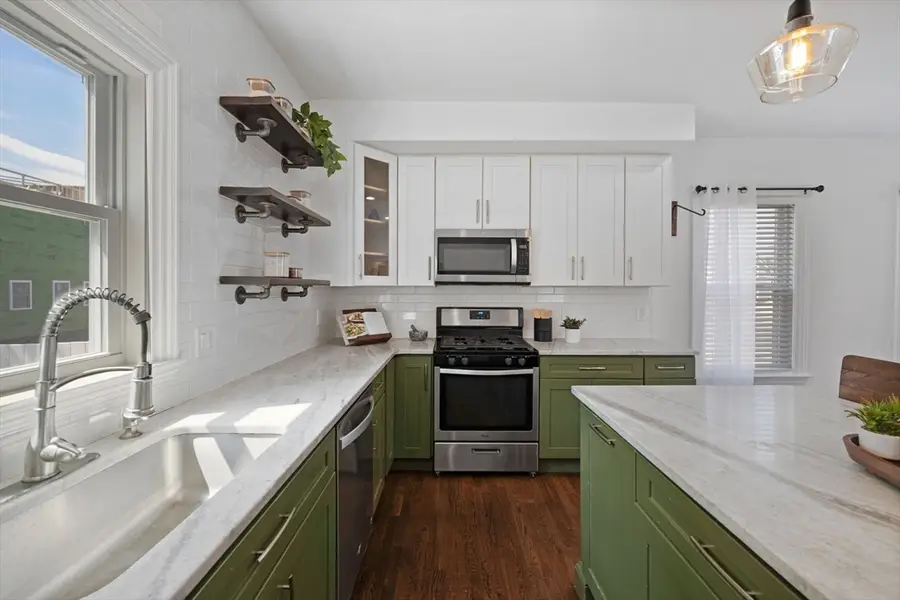 8 Chestnut St, Lynn, MA 01902 - #2