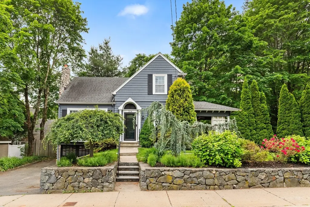 304 Lowell Street, Reading, MA 01867 - #1