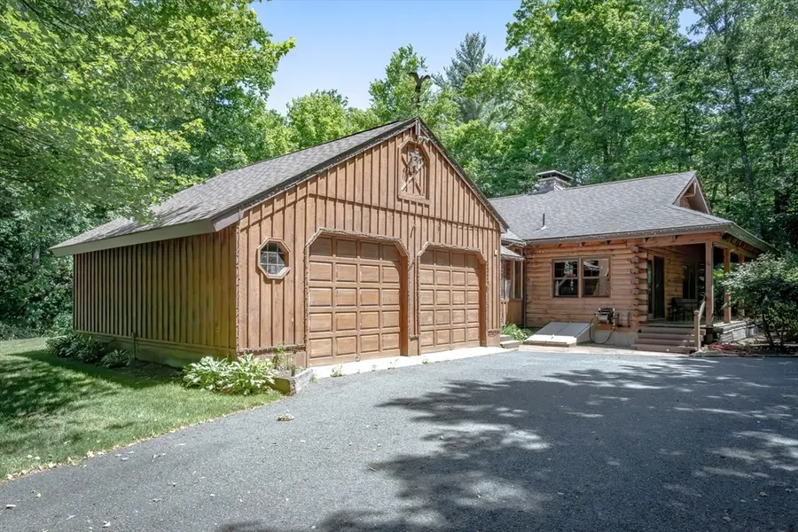 457 Montgomery Rd, Westfield, MA 01085 - #3
