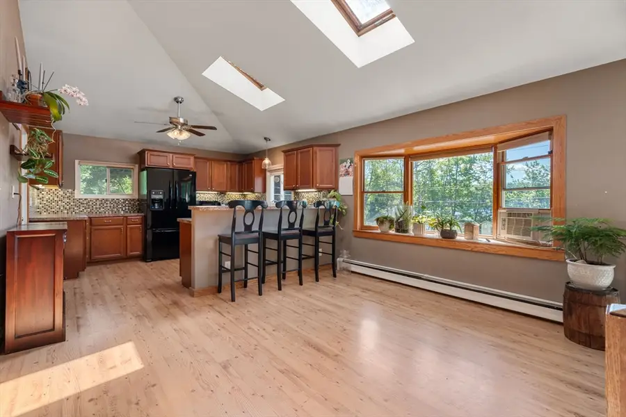 10 Hopkinton Rd, Upton, MA 01568 - #3