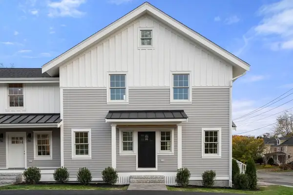 63 Oak Street #B, Wellesley, MA 02482