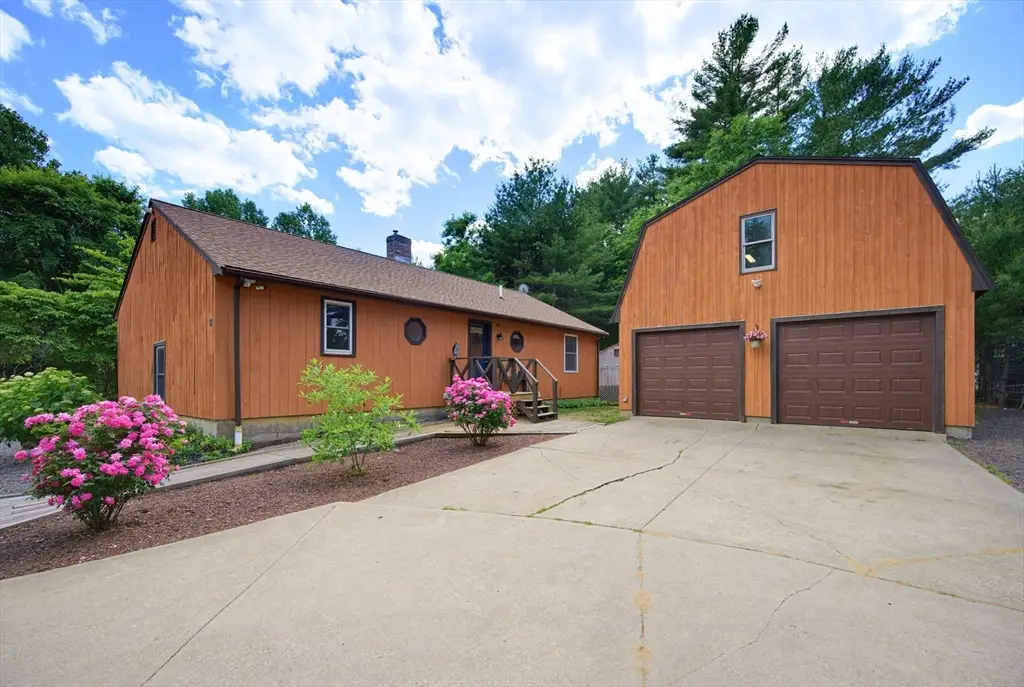 81 Rocky Meadow St, Middleboro, MA 02346 - #1