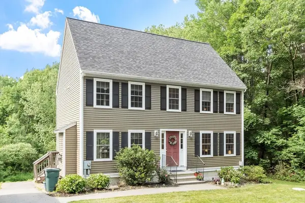 3 Sydney Lane, Westford, MA 01886