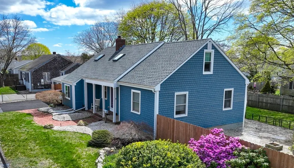 2 Westland St, Acushnet, MA 02743 - #1