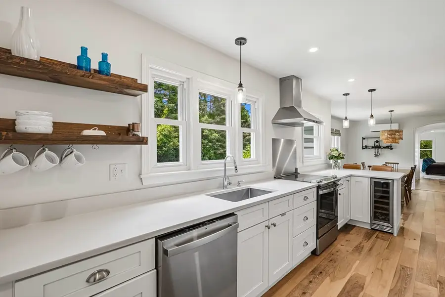 35 North Ave, Mendon, MA 01756 - #2