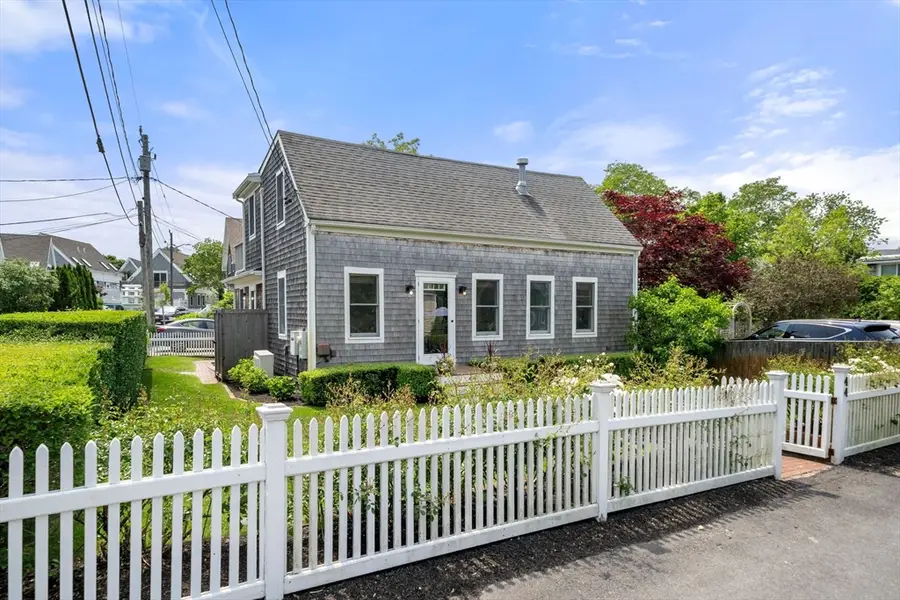 44 Pleasant Street, Provincetown, MA 02657 - #2