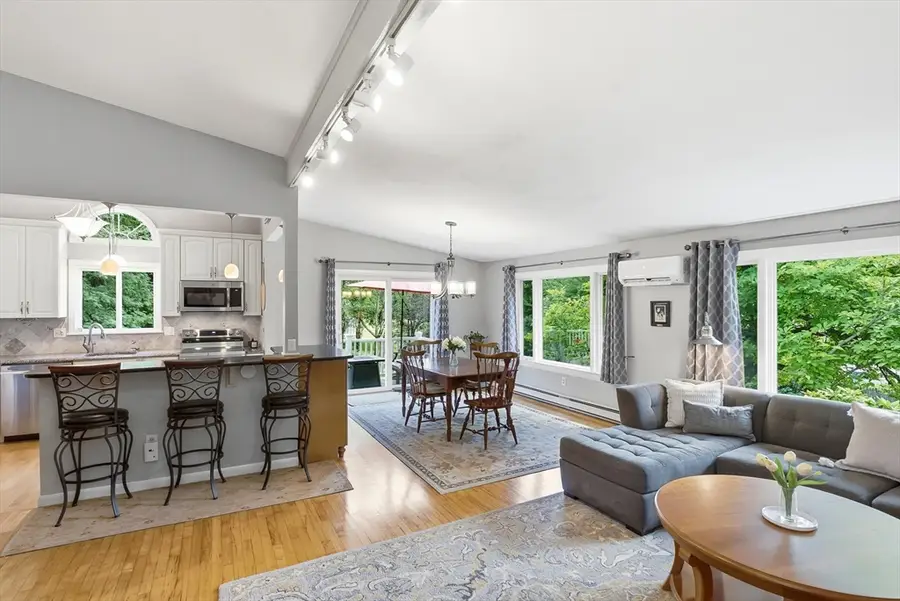 222 Brewer St, Northborough, MA 01532 - #2