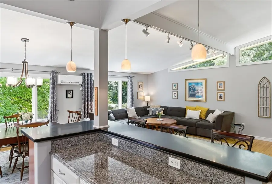 222 Brewer St, Northborough, MA 01532 - #3