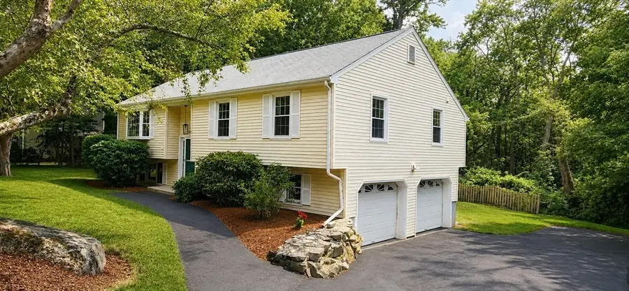 6 Fox Hill Road, Ashland, MA 01721 - #2