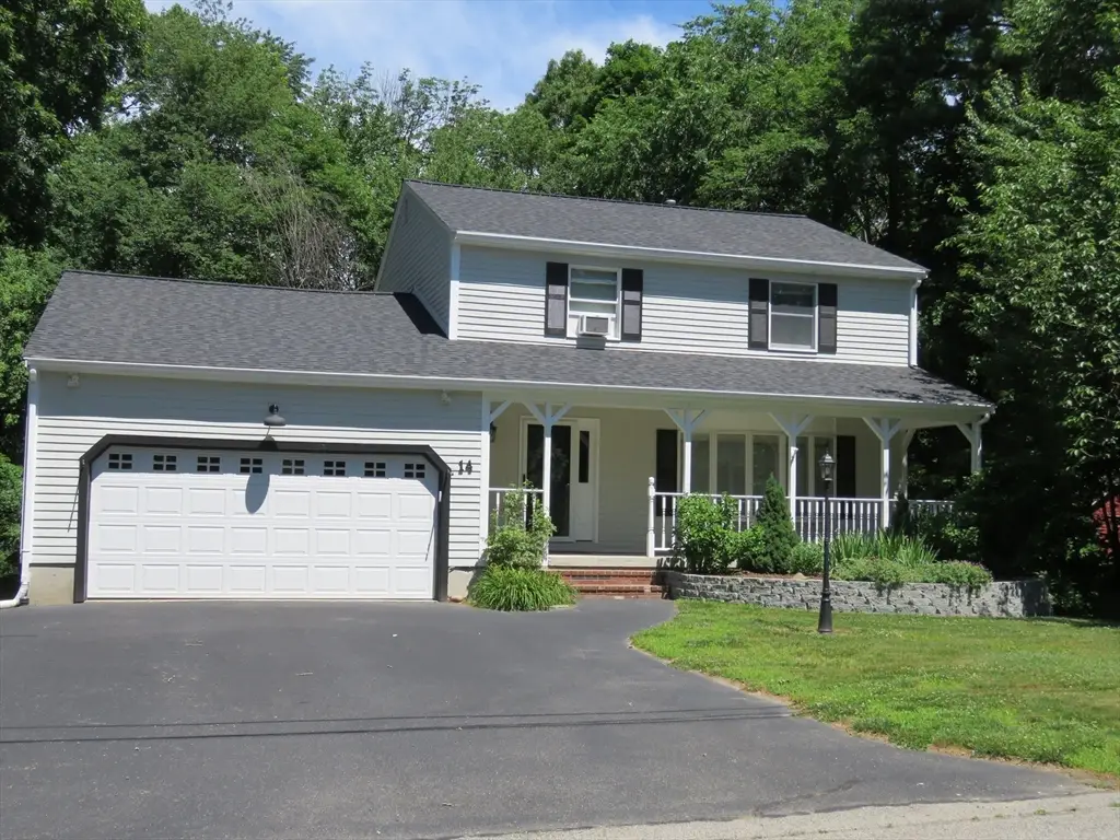 14 Willow St, Stoughton, MA 02072 - #1
