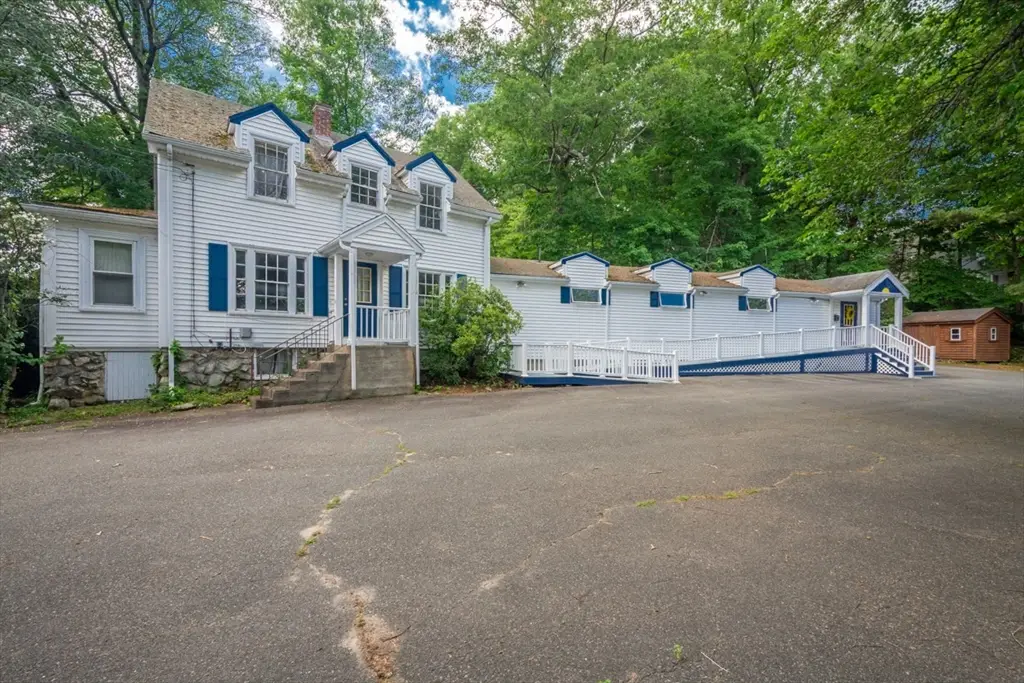 521 Walpole St, Norwood, MA 02062 - #1