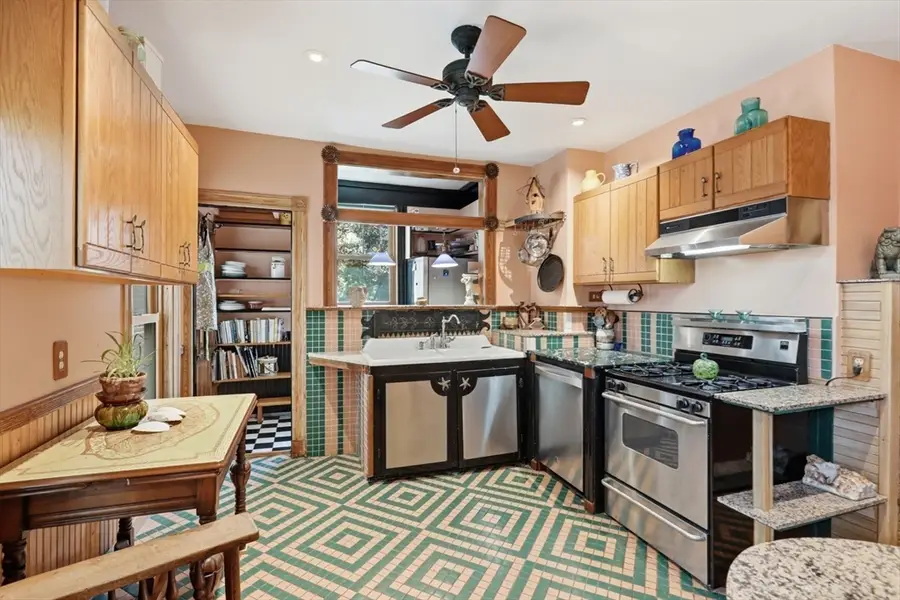 6 Porter Circle, Cambridge, MA 02140 - #3