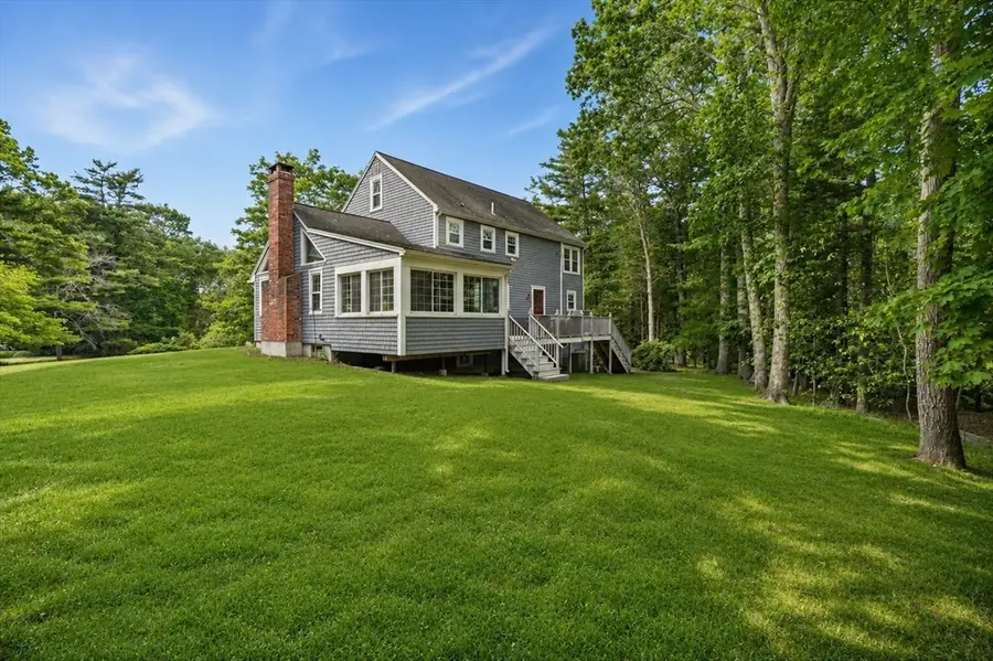 17 Hammer Hook Dr, Hanover, MA 02339 - #2
