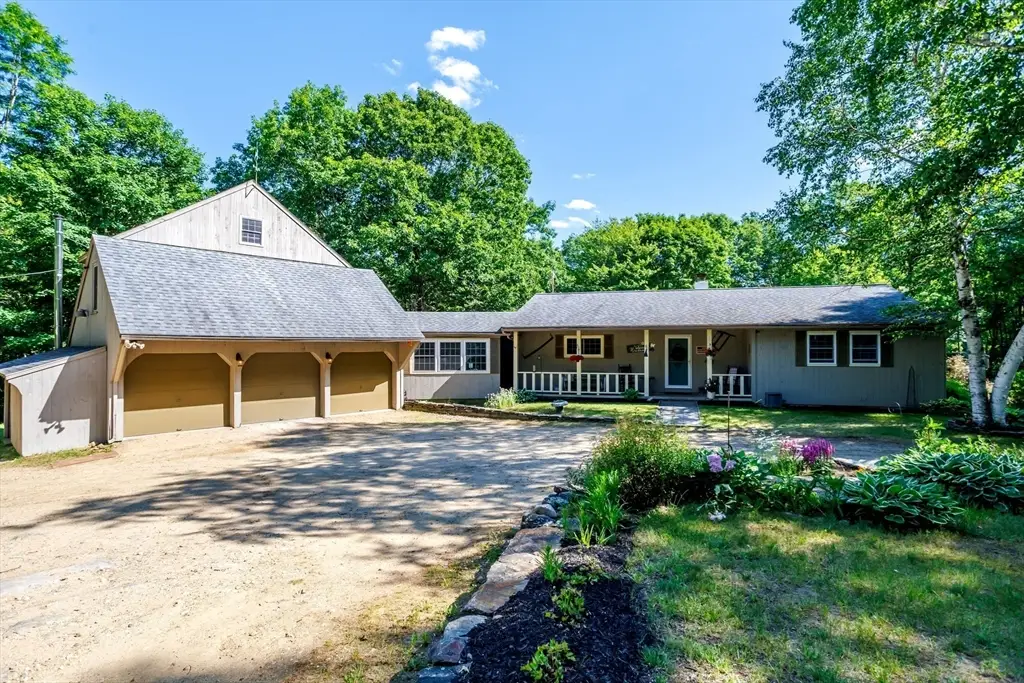 17 Mayo Rd, Hubbardston, MA 01452 - #1