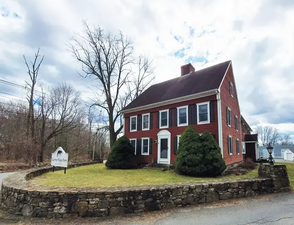 64 Arch St, Westborough, MA 01581