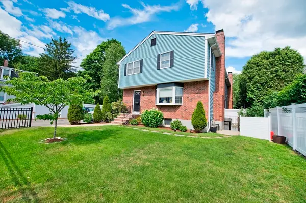 16 Warren Ave, Newton, MA 02465