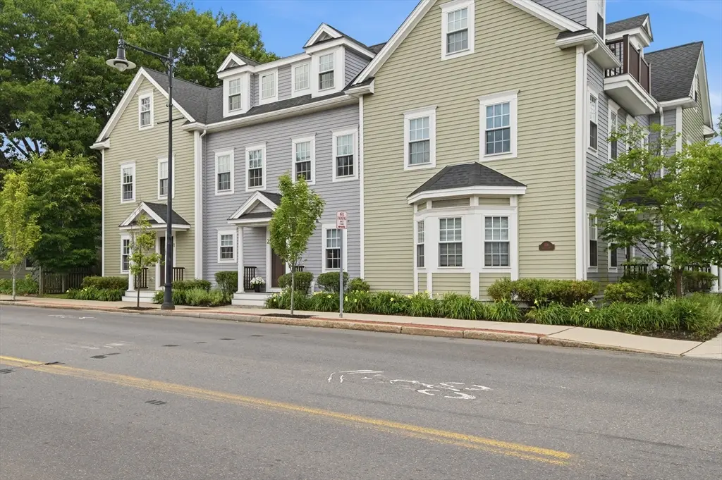 106 Bridge St #2, Salem, MA 01970 - #1