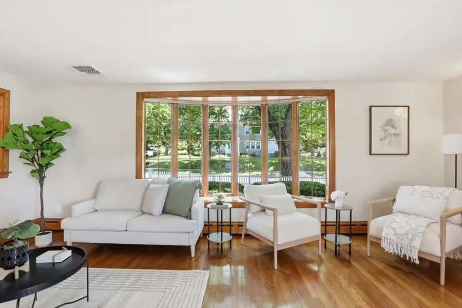 117 Highland Ave, Winchester, MA 01890 - #3