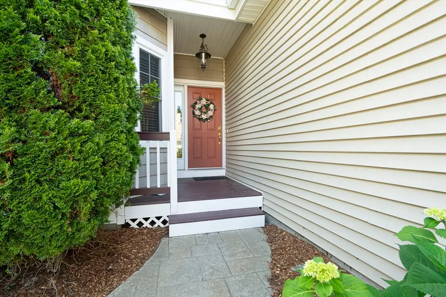 70 Lincoln Ln #70, North Grafton, MA 01536 - #2
