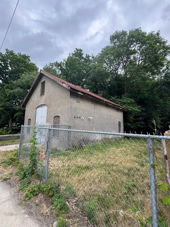 138 Perkins Avenue, Brockton, MA 02303 - #2