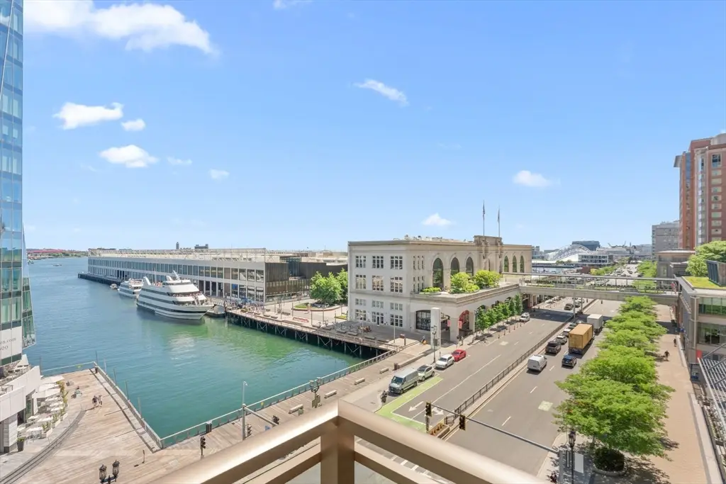 133 Seaport Blvd #722, Boston, MA 02210 - #1