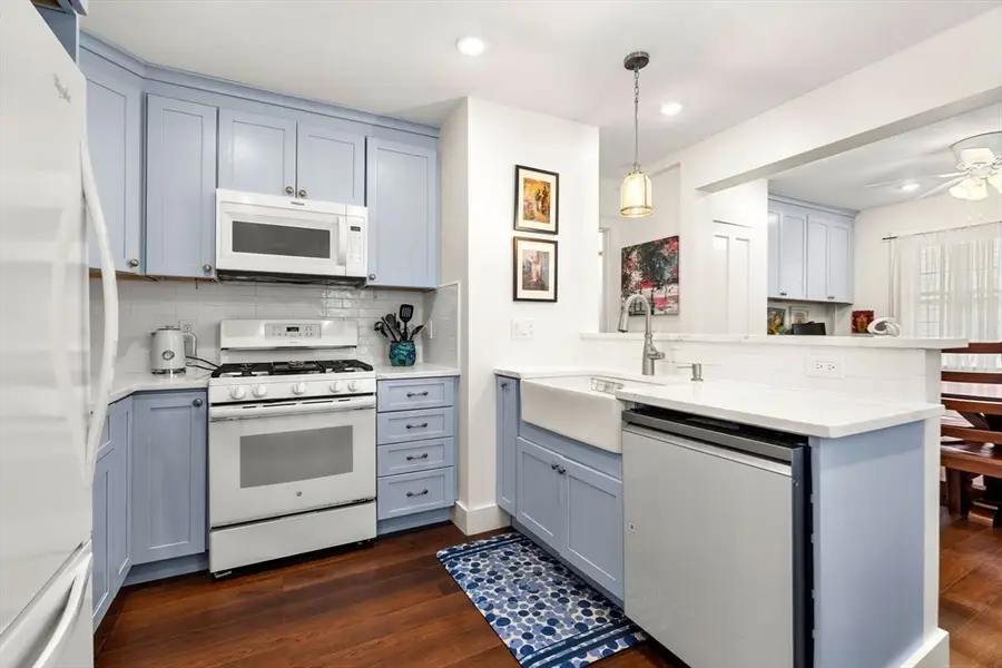 10 Daniels St. #2, Salem, MA 01970 - #2