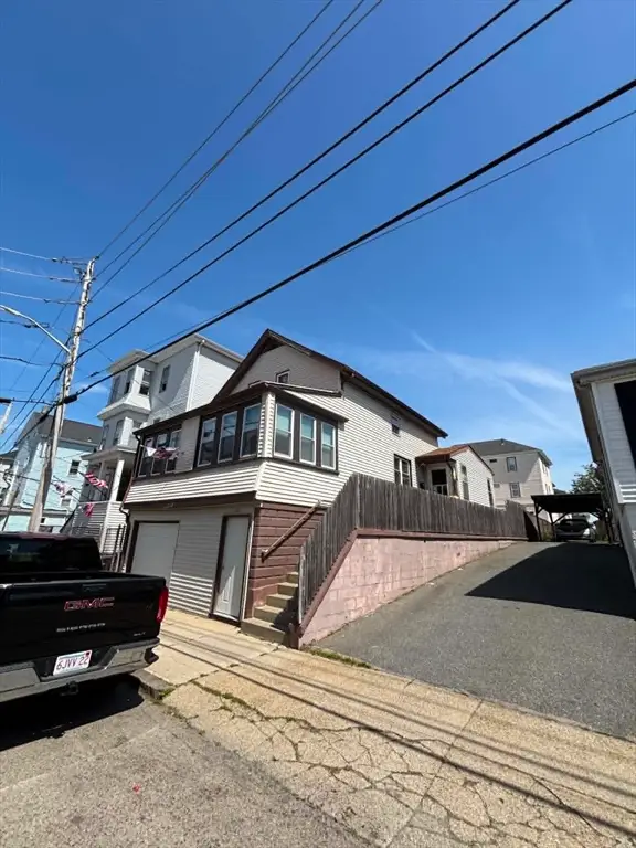 148 Hamlet St, Fall River, MA 02724 - #2