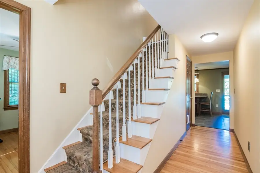 68 Highland Ave, Northfield, MA 01360 - #3