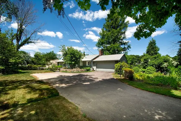 6 Damons Point Drive, Marshfield, MA 02050