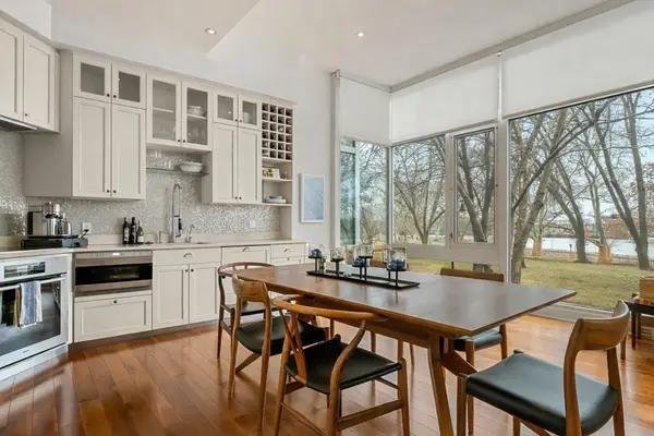 975 Memorial Drive #210, Cambridge, MA 02138