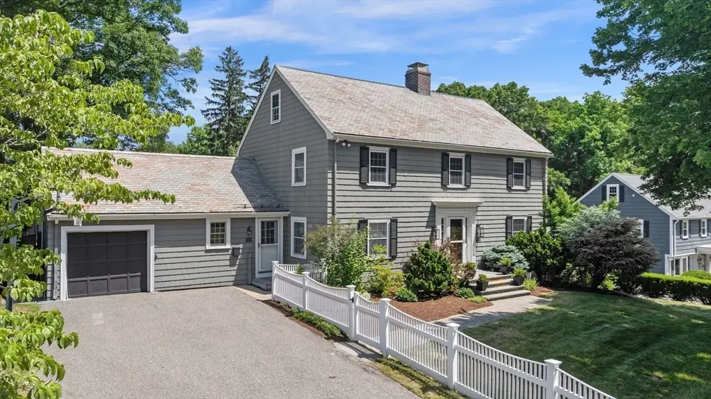 233 Rutledge, Belmont, MA 02478 - #1