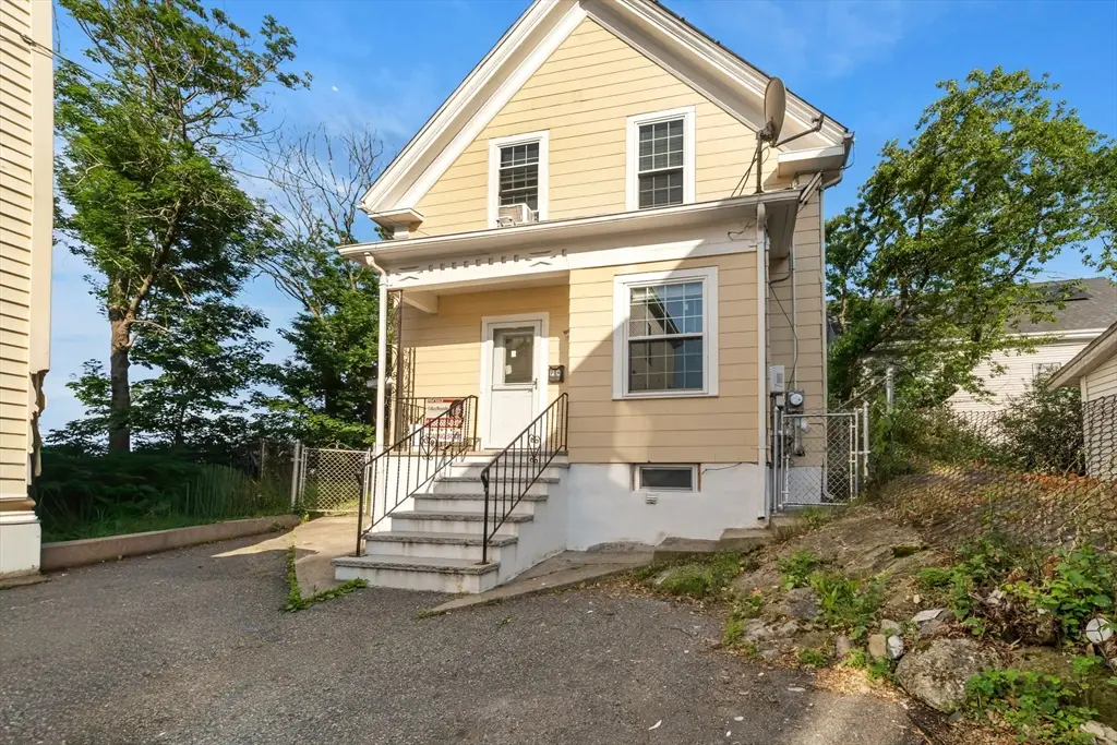 12 Adams St, Lynn, MA 01902 - #1