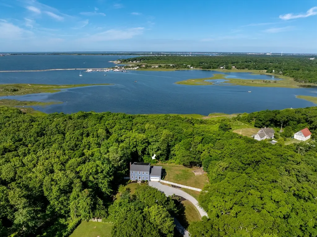 3 Barrett Dr, Mattapoisett, MA 02739 - #1
