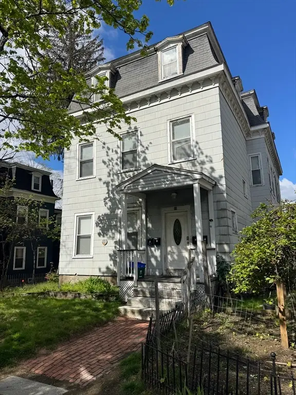 37 Oak Ave, Worcester, MA 01605 - #1
