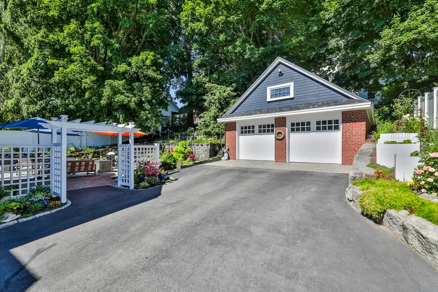 60 Market Street, Amesbury, MA 01913 - #3