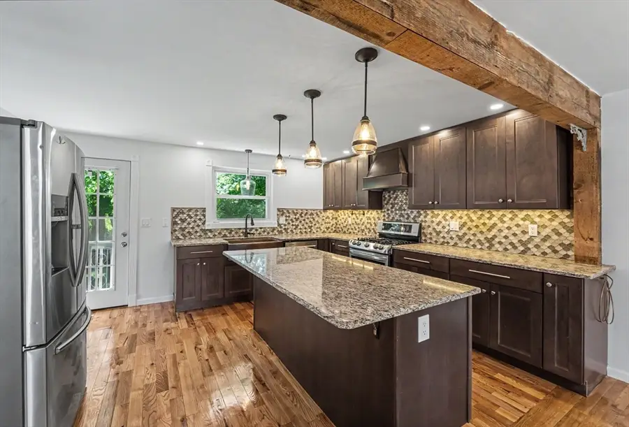 28 Carrington Ave, Dracut, MA 01826 - #2